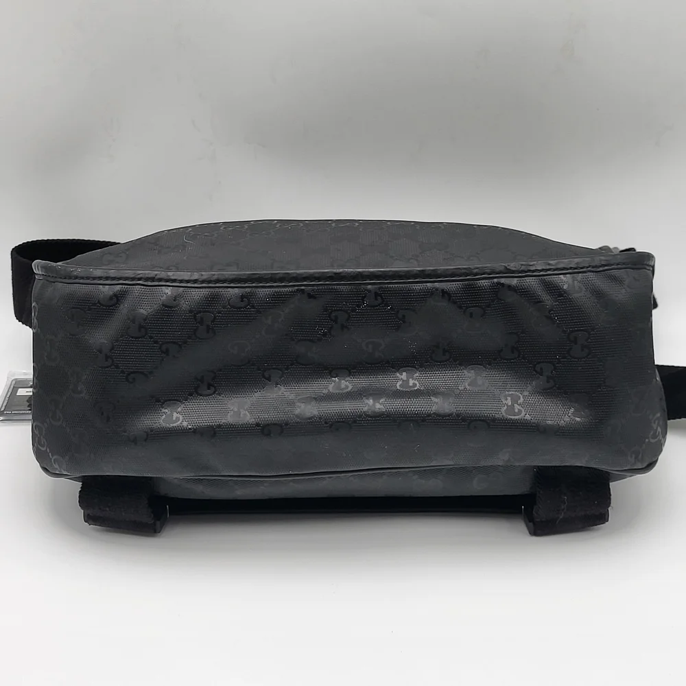 Gucci Imprime Black GG Supreme Canvas Crossbody Unisex Bag... Authentic w/COA...
